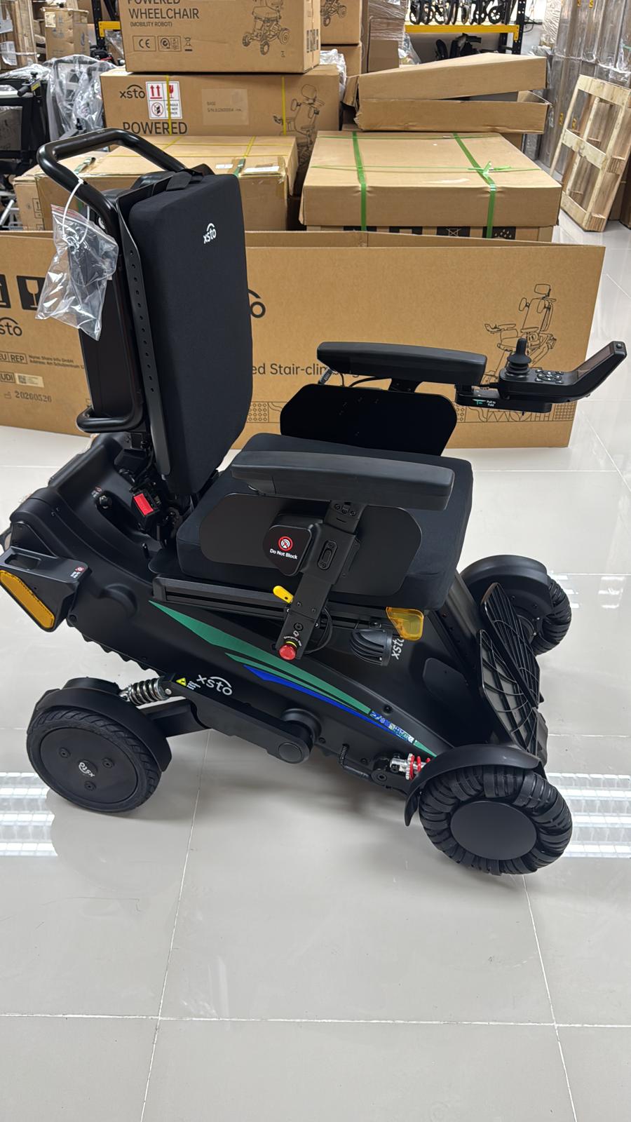 【無障礙出行新時代】全港首部 XSTO X12 變身機械人登場