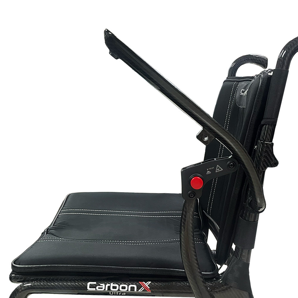 Carbon X Ultra 坐墊與背墊