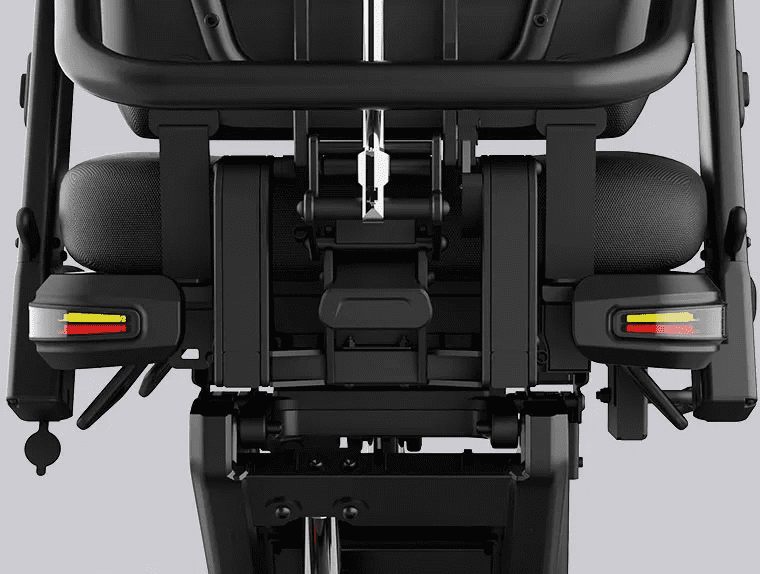 XSTO M4 Pro 旗艦款智能電動輪椅 (進階自動平衡、全向移動、 電動升降、Tilt 及 Recline) | 好好醫療用品
