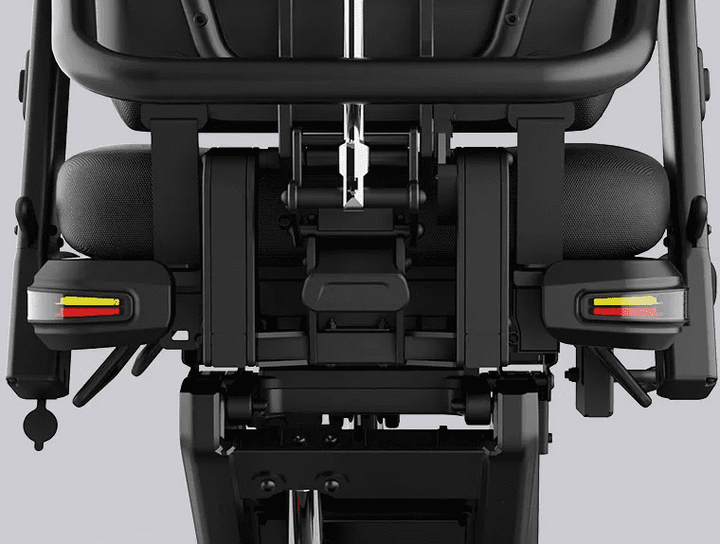 XSTO M4 Pro 旗艦款智能電動輪椅 (進階自動平衡、全向移動、 電動升降、Tilt 及 Recline) | 好好醫療用品