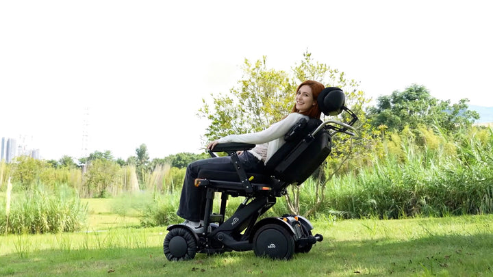 XSTO M4 Pro 旗艦款智能電動輪椅 (進階自動平衡、全向移動、 電動升降、Tilt 及 Recline) | 好好醫療用品