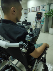 電動輪椅- 後控制改裝