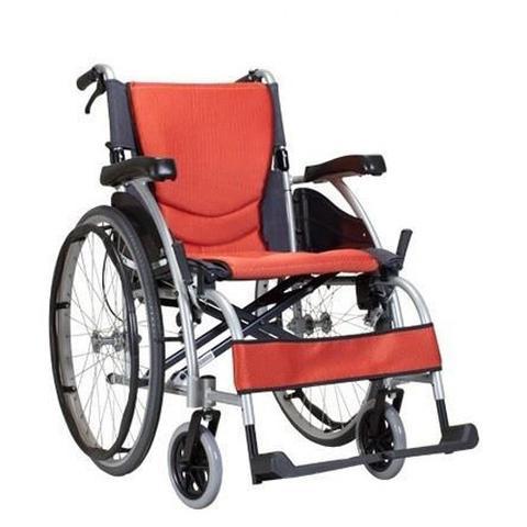 台灣 Karma KM-1500.4 超輕輪椅 (2項專利設計, 24寸實心大輪)